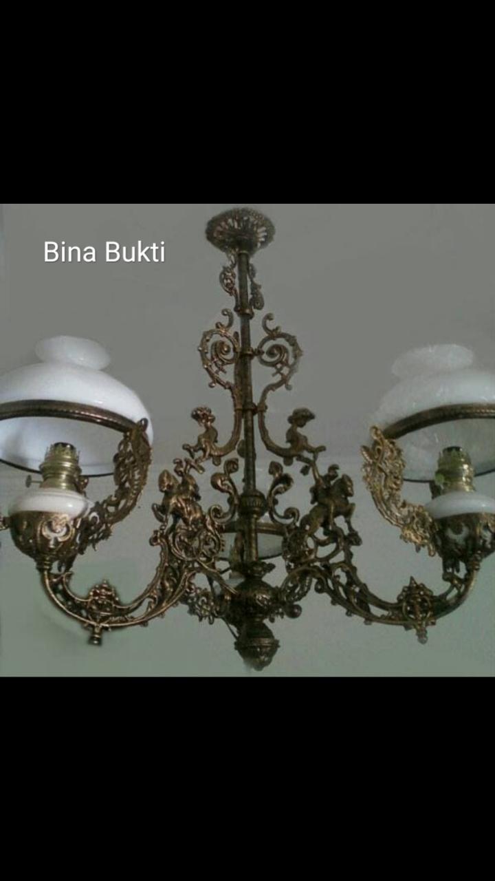 Lampu gantung antik klasik model betawi
