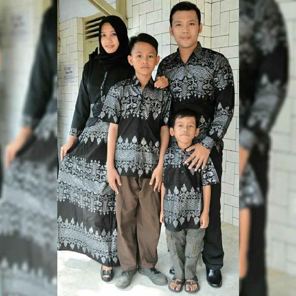 Batik keluarga 2 - batik couple - sarimbit - gamis batik - kemeja batik- batik anak - couple anak di lapak Batik Gaul Pekalongan nur_janah2611