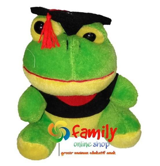 Boneka wisuda Keropi