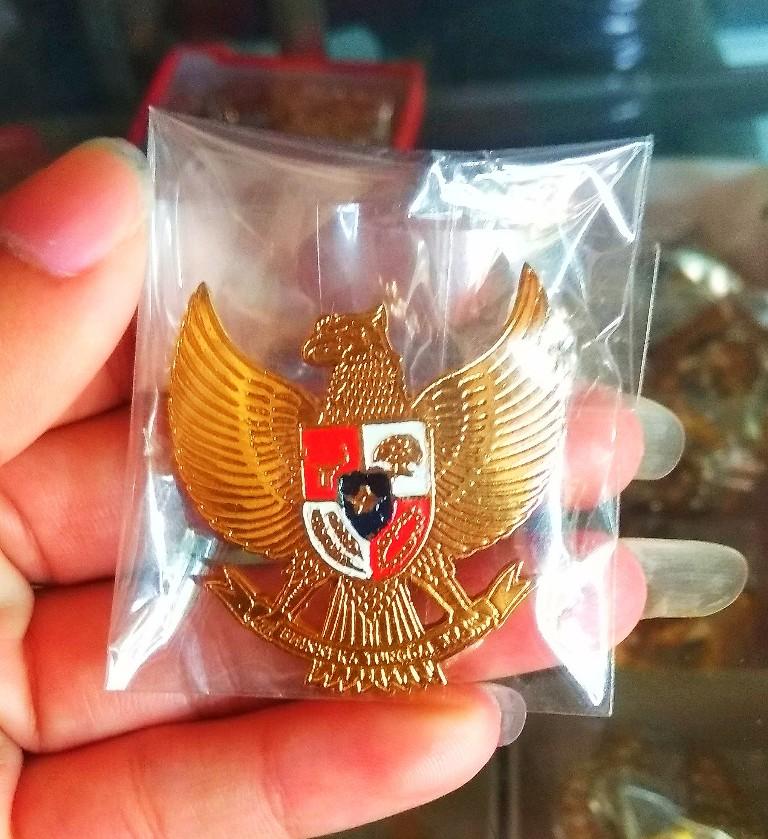 Bros Garuda Besar