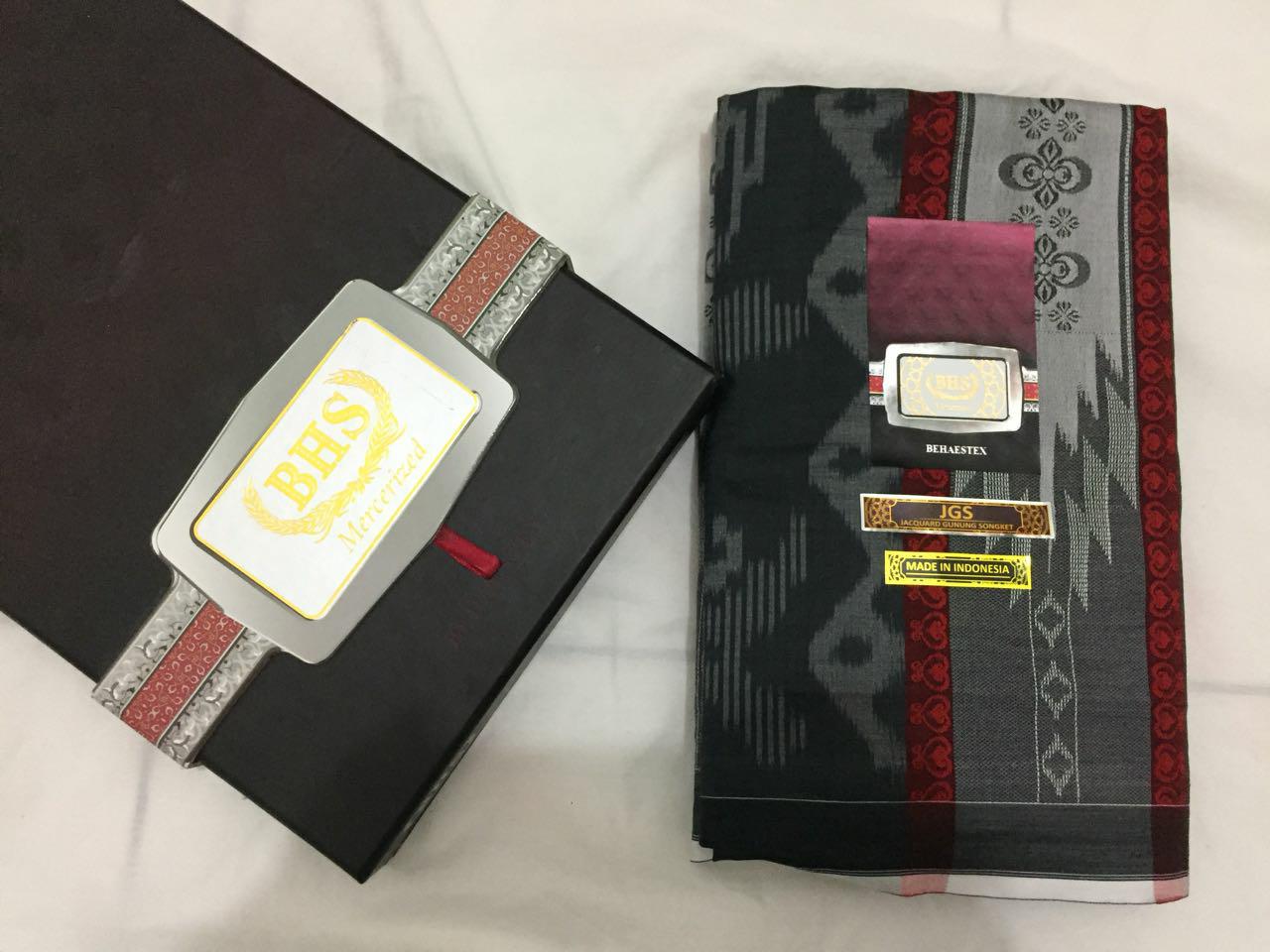 Sarung BHS JGS - Jacquard Gunung Songket - Gold