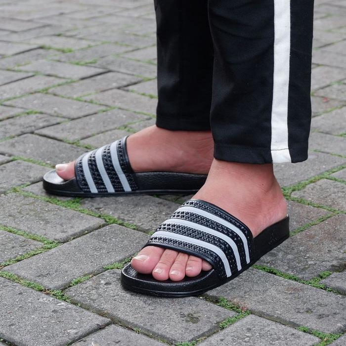 Sandal Original Adidas Slide Adilete Indigo Black Grey