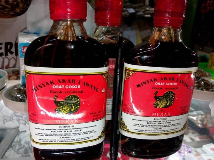 Minyak Akar Lawang