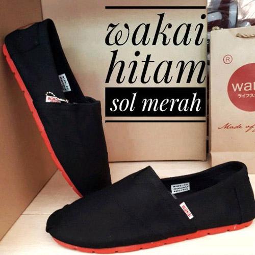Sepatu unisex sepatu pria sepatu wanita sepatu wakai pria hitam, sepatu wanita wakai slip on loafer sepatu wanita wakai hitam sol merah