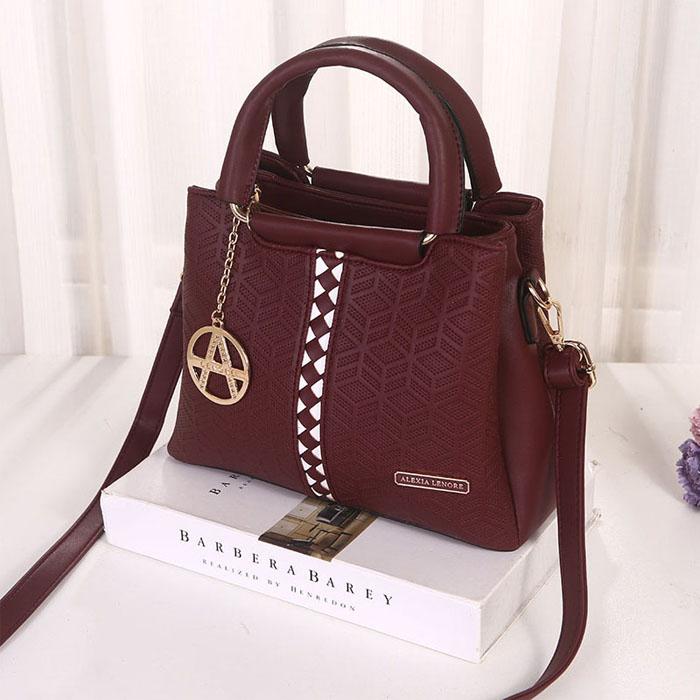 TAS SELEMPANG TRENDY KOREA TERMURAH P2651 TAS BATAM IMPOR TERLARIS HOT RESTOK