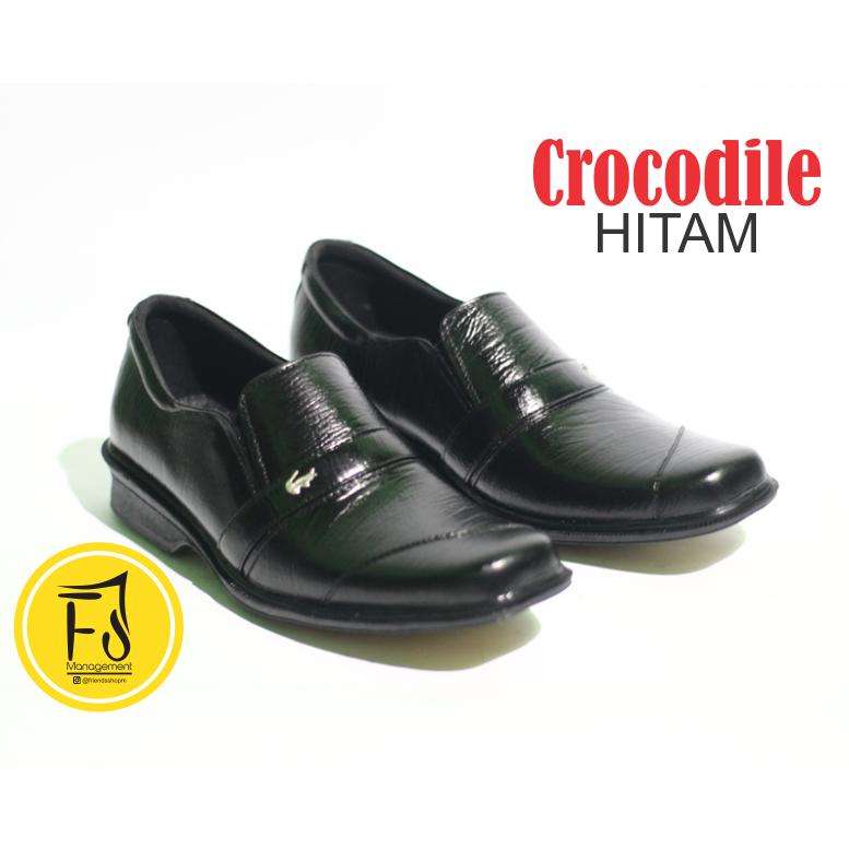 Sepatu Crocodile Asli Kulit Sapi Pantofel Formal Pria Kerja Kantor Warna Hitam