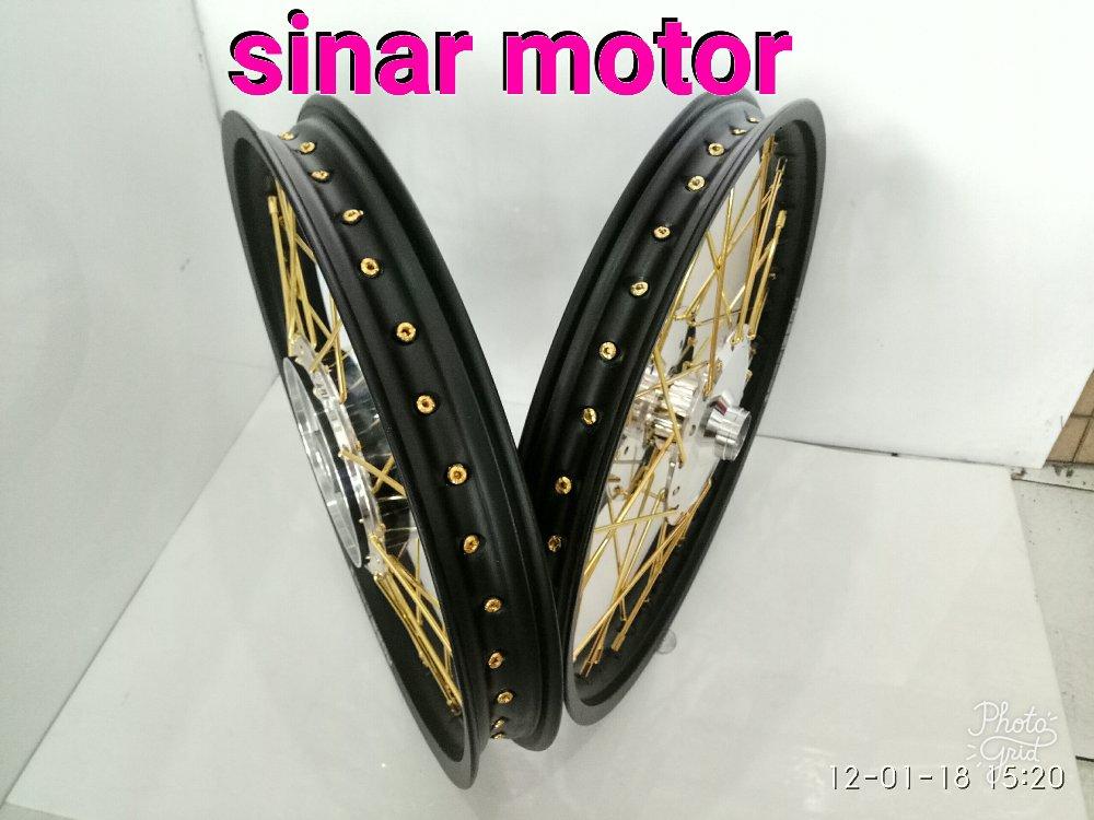 Velg Sepaket Rossi ukr 140-140 ring 17 Motor Jupiter. Vega Z