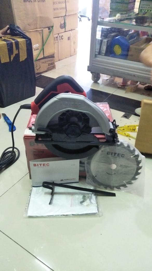 Mesin circle gergaji kayu 7