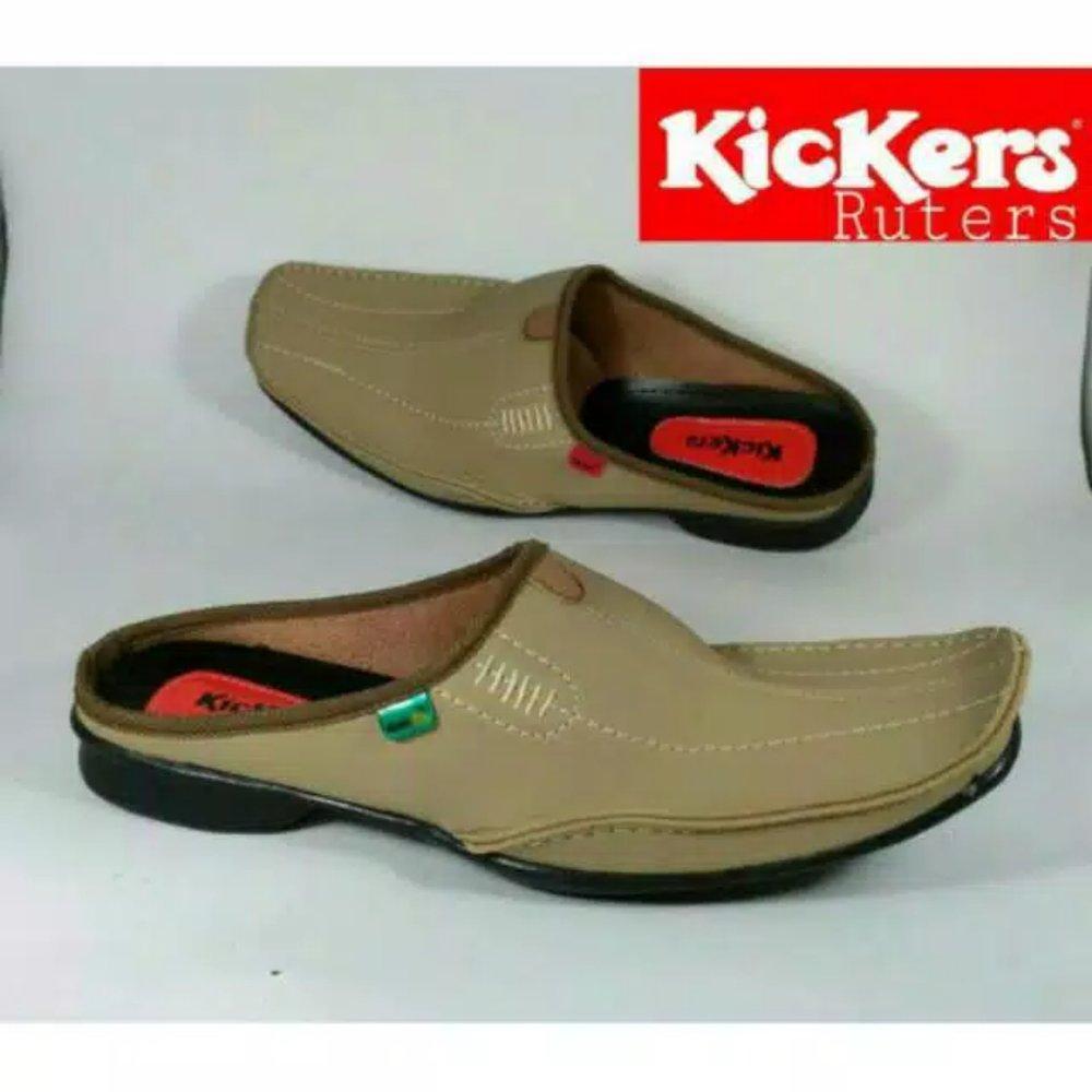 Sepatu sandal Santai Slip on Pria kickers casual keren cowok Bandung
