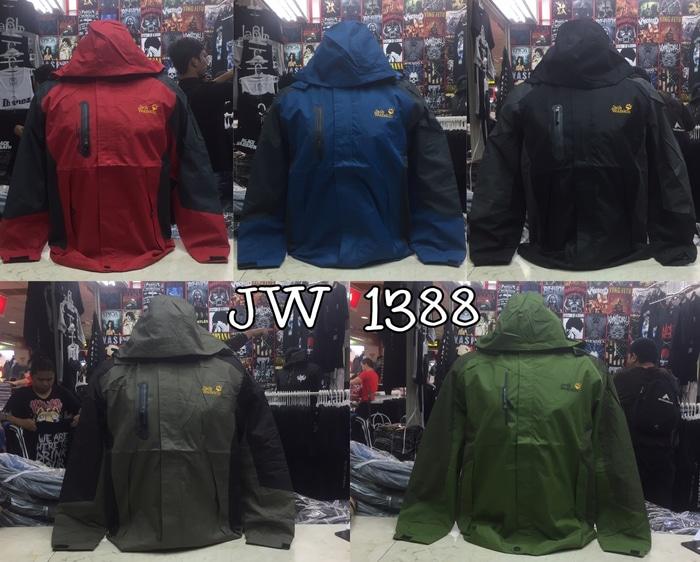 OBRAL JAKET OUTDOOR GUNUNG JACK WOLFSKIN 1388 CONSINA EIGER REI BOMBER