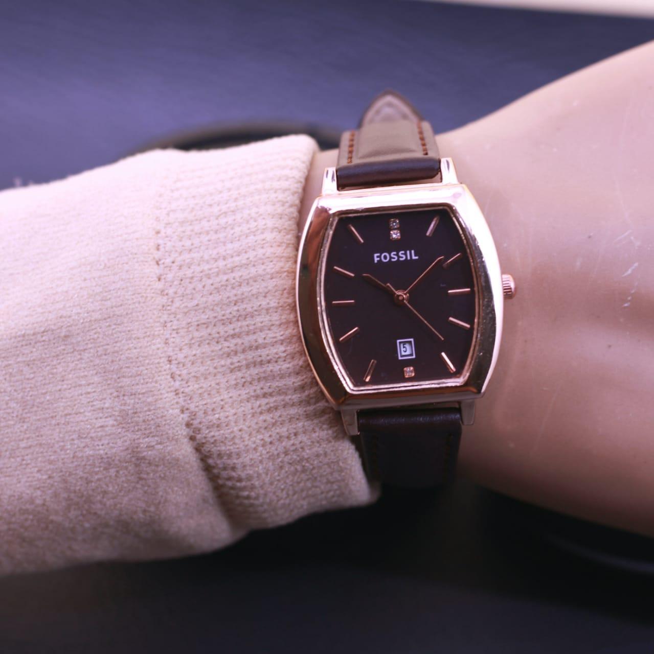 Jam tangan fashion wanita fossil kulit tgl aktif