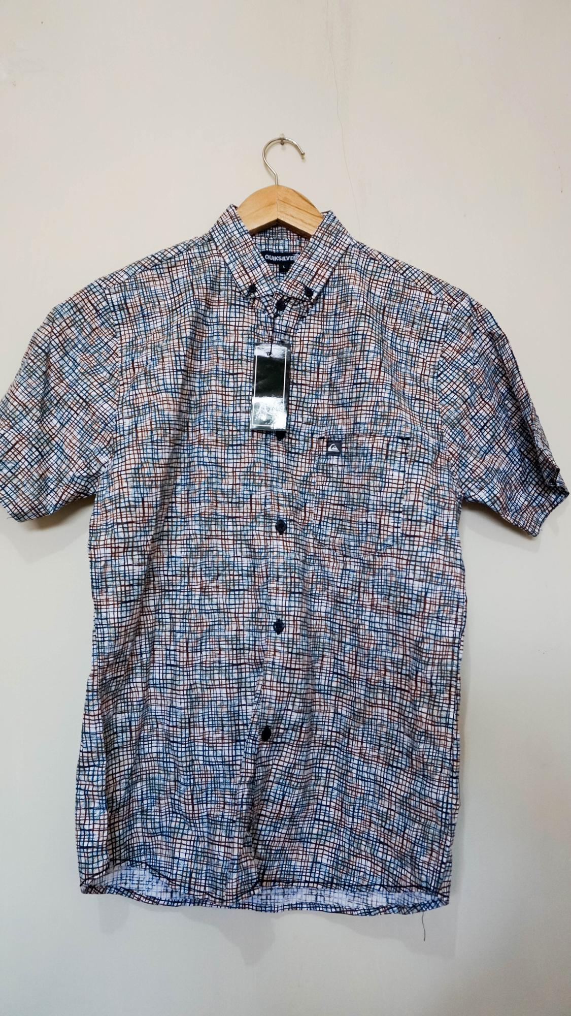 Kemeja Motif Lengan Pendek Pria QS