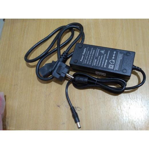 POWER SUPPLY 12V 5A LAPTOP - TOSERBA MEDAN
