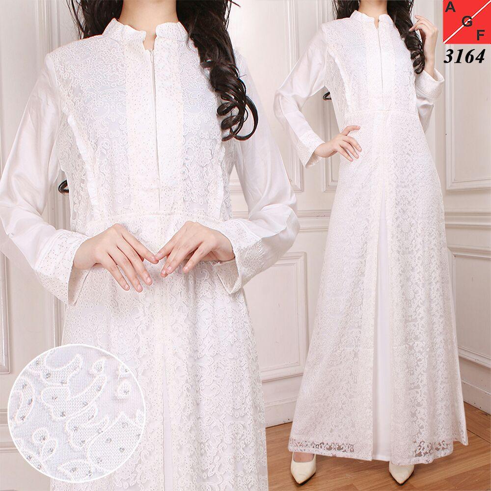 Gamis Putih Brokat Syari untuk Umrah Pesta