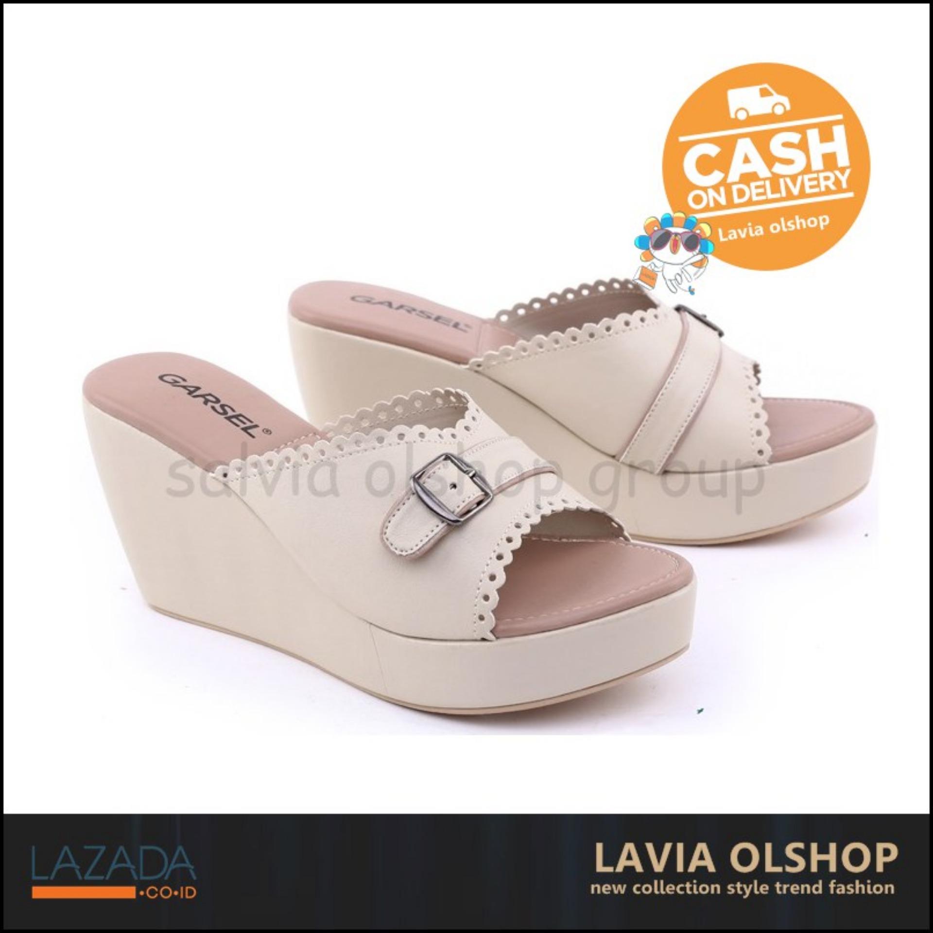 Shoes Sandal Wedges Wanita Lucu Dan Modis Model Terbaru GKN 4301 - Krem