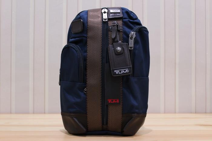 Tas Sling Bag TUMI Saratoga Premium
