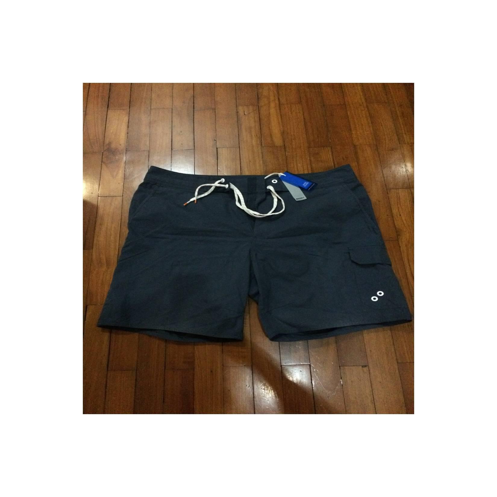 Celana Renang Merk RIVER ISLAND. Original. Size M. Baru. Lengkap Tag