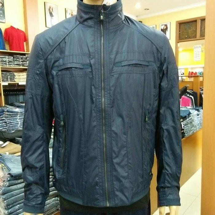 Harga Spesial!! JAKET HUGO BOSS SUPER GOOD QUALITY - ready stock