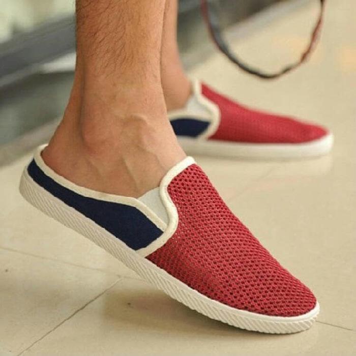 Sepatu Sendal Pria Slip On Santai Trendy Keren / jual sepatu sandal pria / harga sepatu sandal pria / jual sepatu sandal pria online / jual sepatu sandal pria murah / jual sepatu sandal pria ukuran besar / jual sepatu sandal pria branded / jual sepatu sa