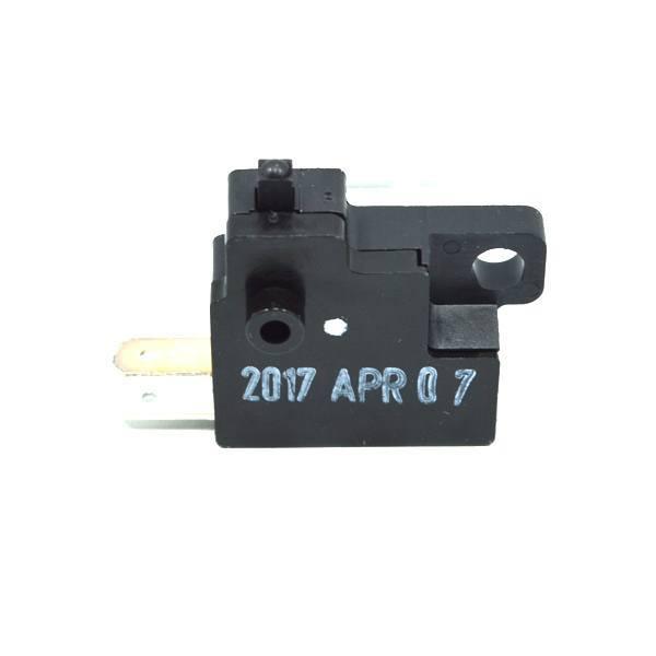 Switch FR Stop Swith Rem Depan Supra X 125 Revo 110 BeAT 35340GW3980 Harga 82,979 rupiah*Gratis Ongkir