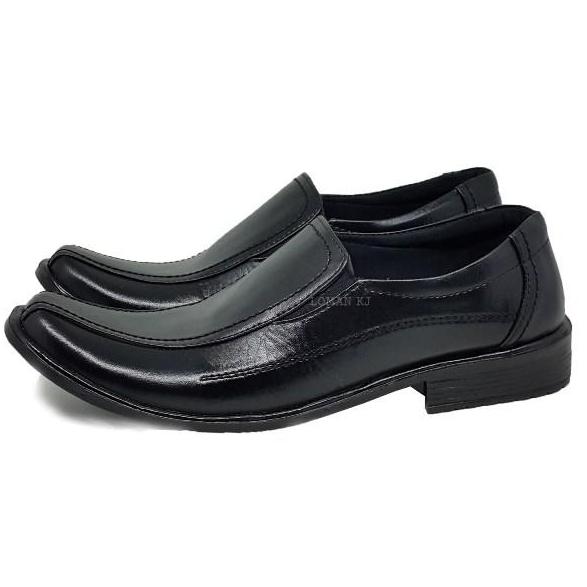 LKJ KWL1300 Sepatu Formal Pria Untuk Kerja Kantor Kulit Sintetis - Hitam