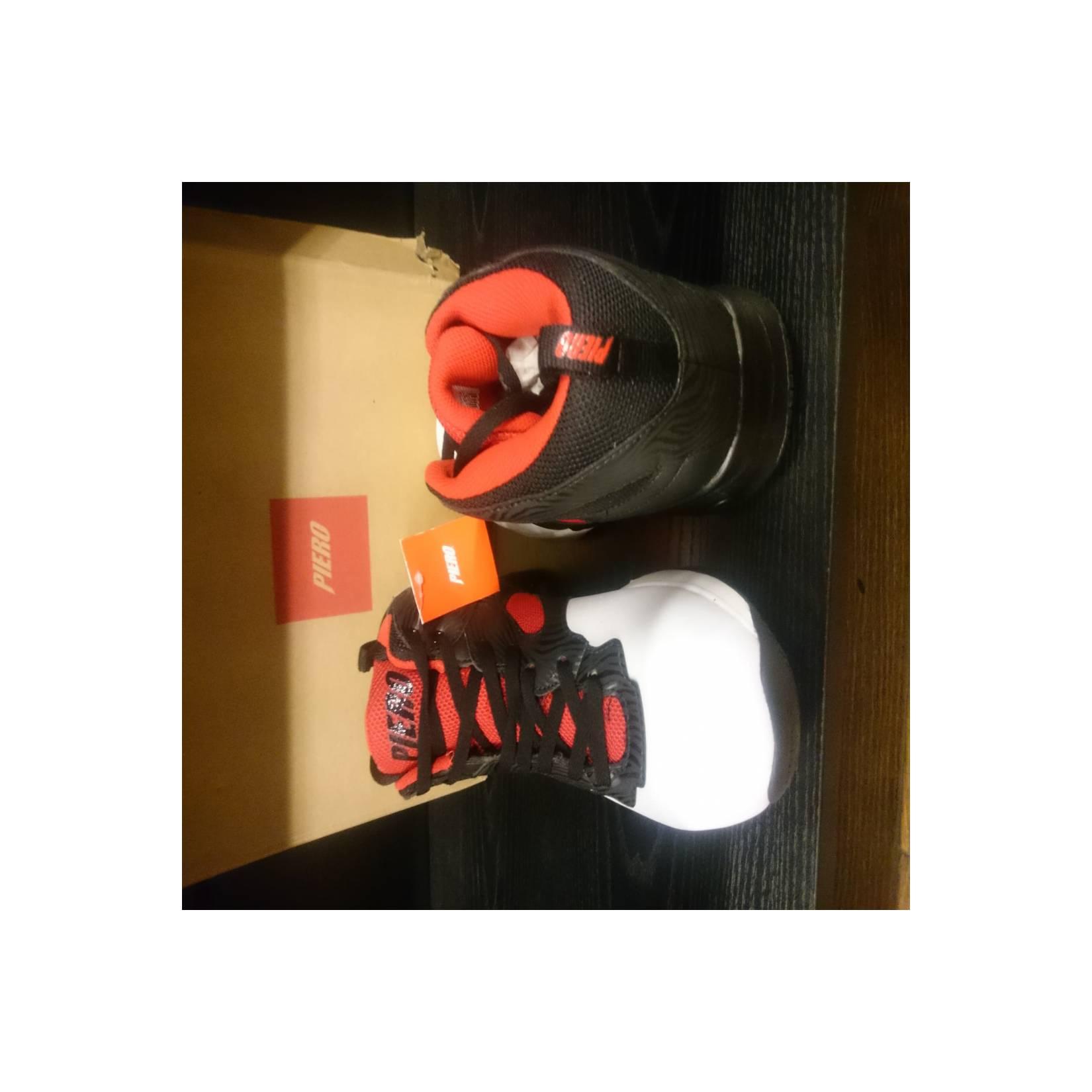 Sepatu basket piero commander original