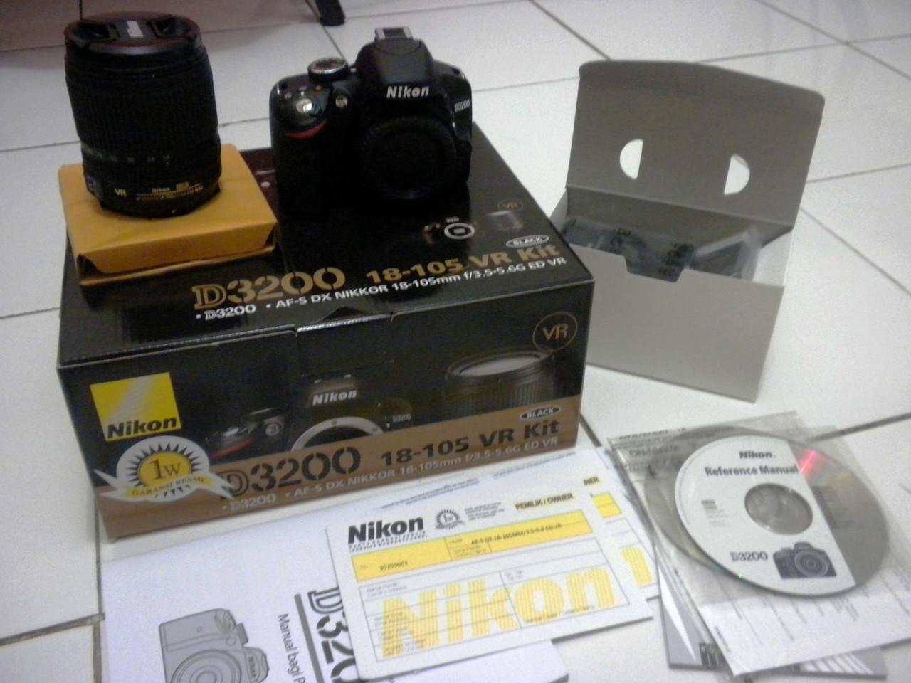 Nikon D3200 DSLR-Kamera 24,2 MP inkl. AF-S Nikkor 18-55mm