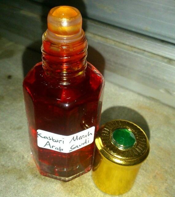 minyak parfum kasturi kijang merah original