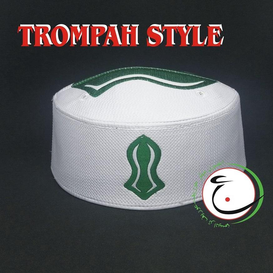 PECI TROMPAH HIJAU B-GARIS +GRATIS BUKU YASIN TERJEMAH SAKU / songkok / sorban / baju / kaos / sajadah / kitab / kerudung / baju koko / busana / sarung nu / buku agama / kitab pesantren / sholawatan / qosidah / hadroh / habib syaikh / gus azmi / solawat