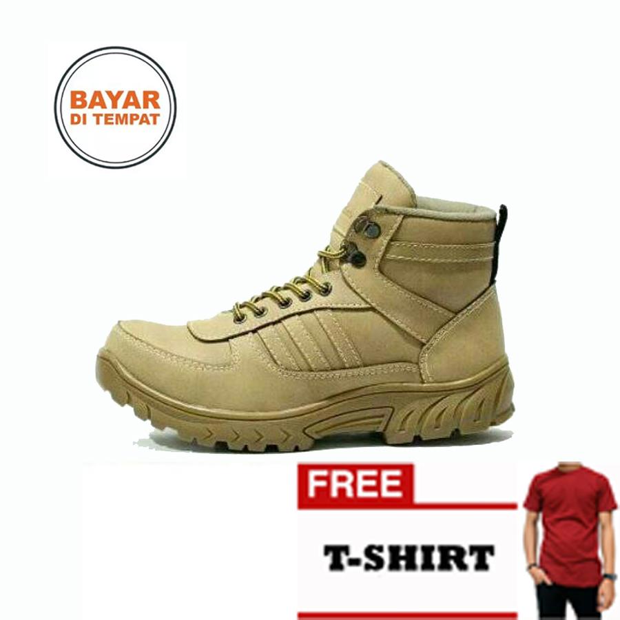 FREE KAOS Sepatu Kickers Brembo Safety Boots White