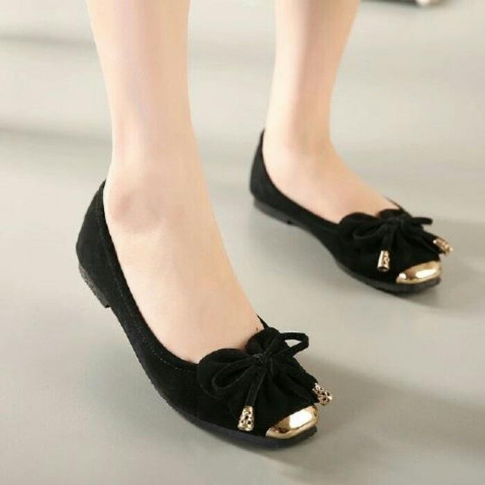 Sandal Wanita Flat Model Pita Kupu2 warna Hitam