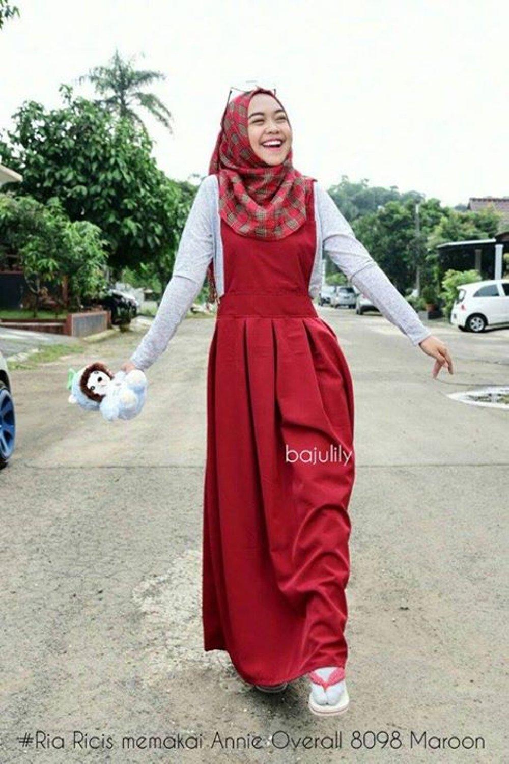 Baby Talk Club Annie Maxxi Overall Wanita Only Overall Tanpa Inner - Baju Atasan Wanita Overall Wanita Muslim Bahan Berkualitas Baju Muslim Wanita Dress Lebaran Pesta Kondangan Gamis Super Murah Untuk Remaja Overall Muslim Kekinian Hits