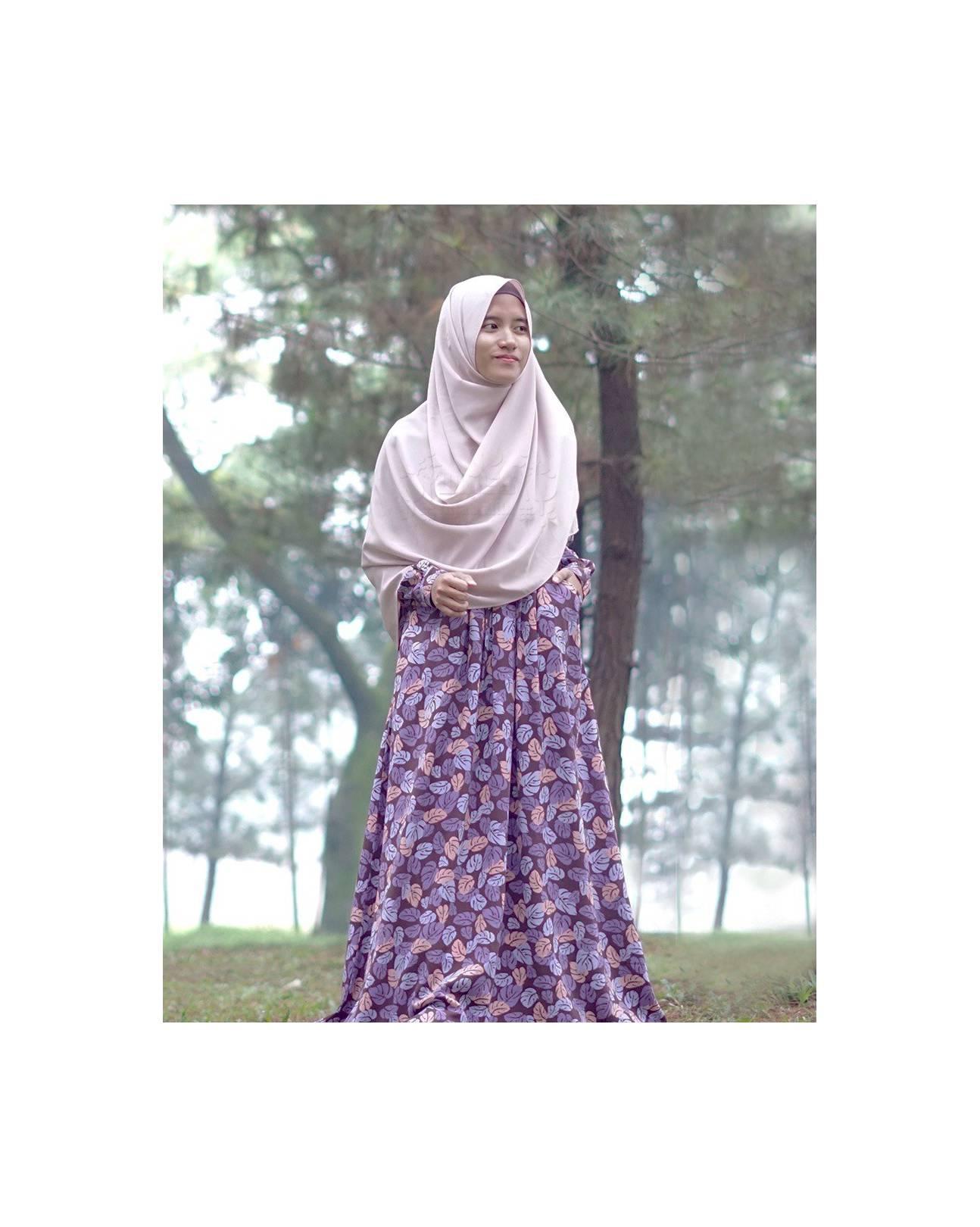 Alila | Gamis Levha