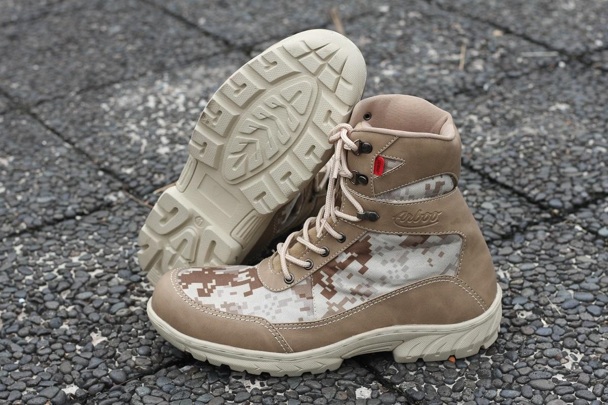 *PROMO SEPATU BOOT SAFETY TRACKING DELTA LORENG UJUNG BESI