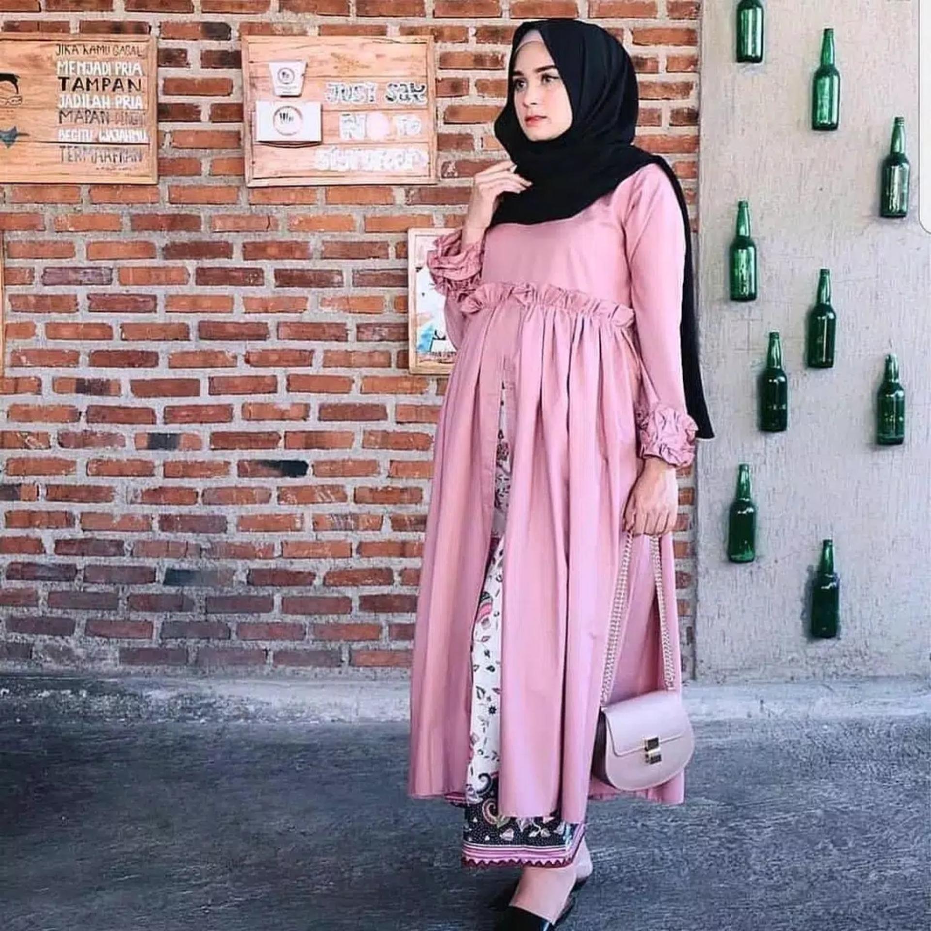 Jakarta Mall - Blouse dan Kemeja Wanita / Setelan Blouse/ Kemeja wanita / Long Dress Maxy / Long Dress Wanita / Gaun Panjang/Gaun Wanita / Tunik Wanita / Dress Muslim / Atasan Muslim / Gamis ; Murah; Motif dan Warna Real Photo #Ukuran M, L dan XL