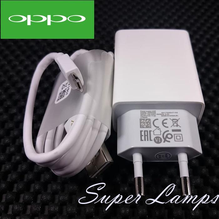 OPPO Charger AK933GB Compitable OPPO F3,F5,F7 Original 5V,2A- Putih