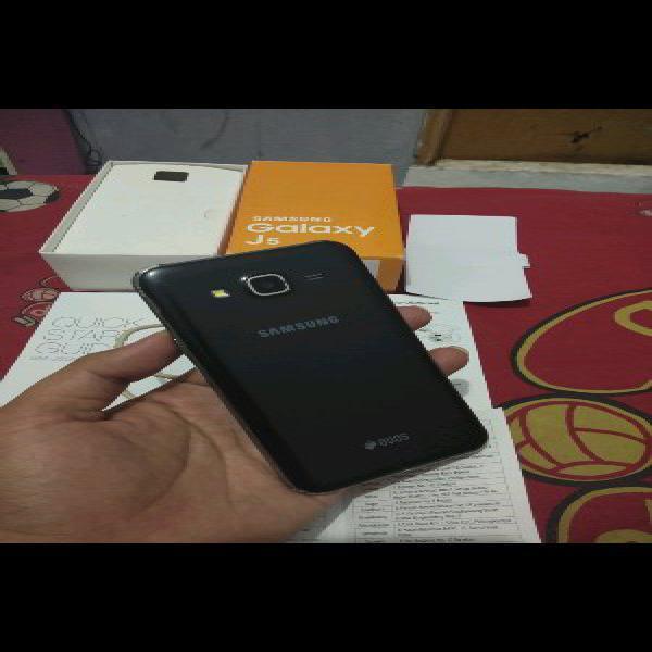 Samsung j5 2015 pertama murah fullset ram 15gb lyr amoled normal gahar 13mp termurah