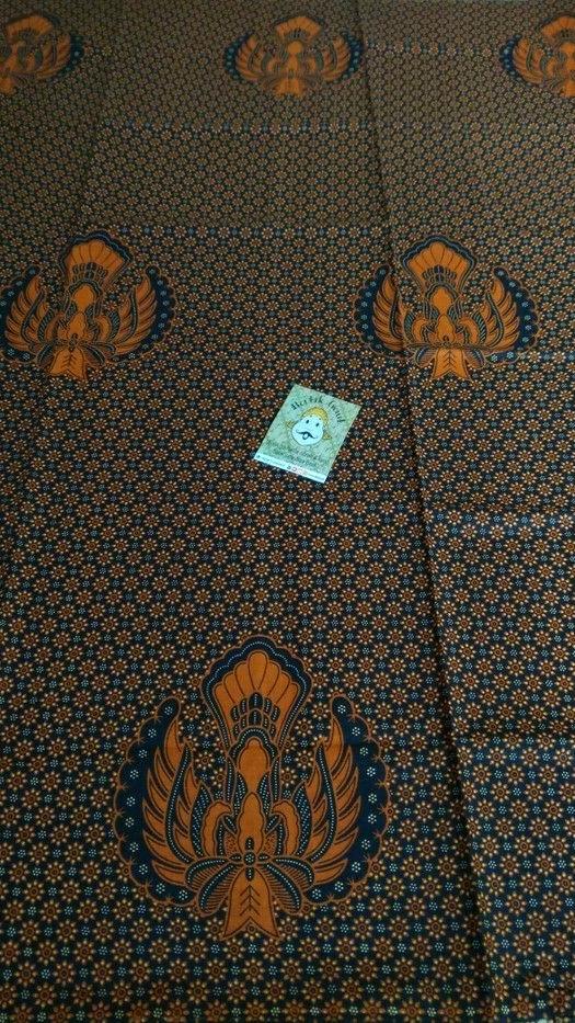 Kain Batik Truntum Garuda Coklat Teruntum Bahan Katun Primisima Halus Baik Untuk Kebaya Jarik Seserahan Khas Jogja Manten Jarit Pernikahan Jawa Grosir Halus Seragam Batik Bahan Kemeja Rok Lilit Setelan Hitam Coklat Tua Panjang 2 Meter