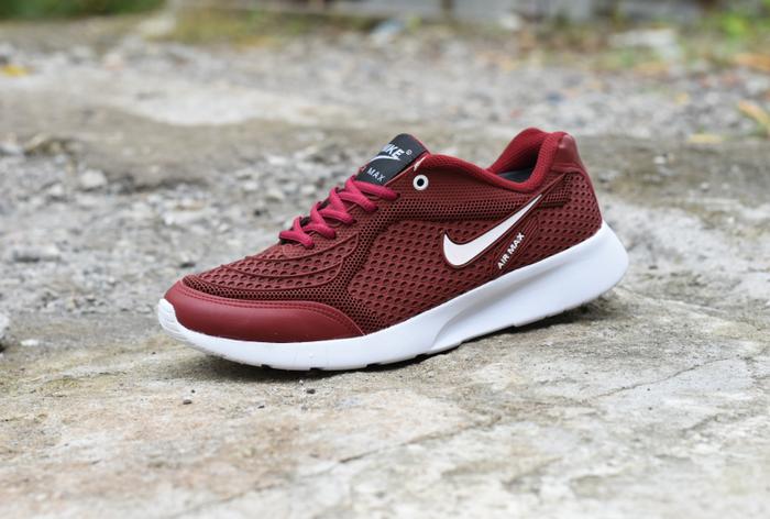 Sepatu Sport Nike Airmax Running - Merah Maroon / sepatu running / sepatu murah / sepatu nike / sepatu keren / sneaker / sepatu diskon / sepatu gaya / sepatu lari / sepatu santai / sepatu adidas / sepatu basket / sepatu puma / sepatu cowok