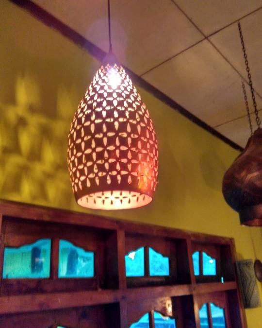 Lampu gantung minimalis