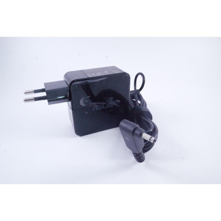 ASUS Ori Adaptor Charger Notebook Laptop 19 V 2.37A (4.0*1.35) Zenbook UX21 UX21E UX31 UX31E Colokan Langsung