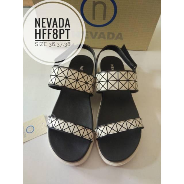 SALE!!! Sandal Nevada putih size 37 Variasi Tidak Ada