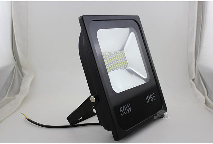 lampu led sorot 50W / tembak / panggung / outdoor / taman / lapangan