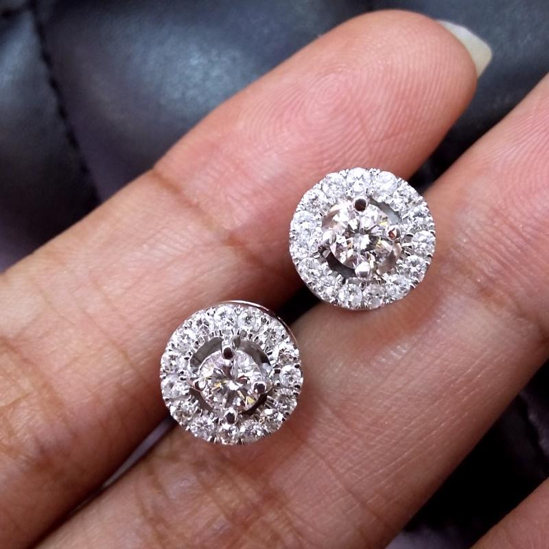 Anting berlian eropa ikat emas putih 0,84 ct