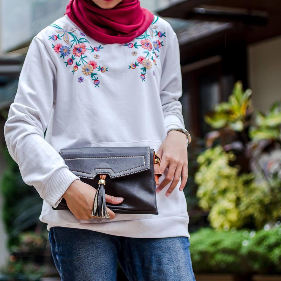 TAS CEWEK SIMPLE HANDBAG KECE KEREN LUCU BISA BUAT NGANTOR/KULIAH/ MAIN HANGOUT