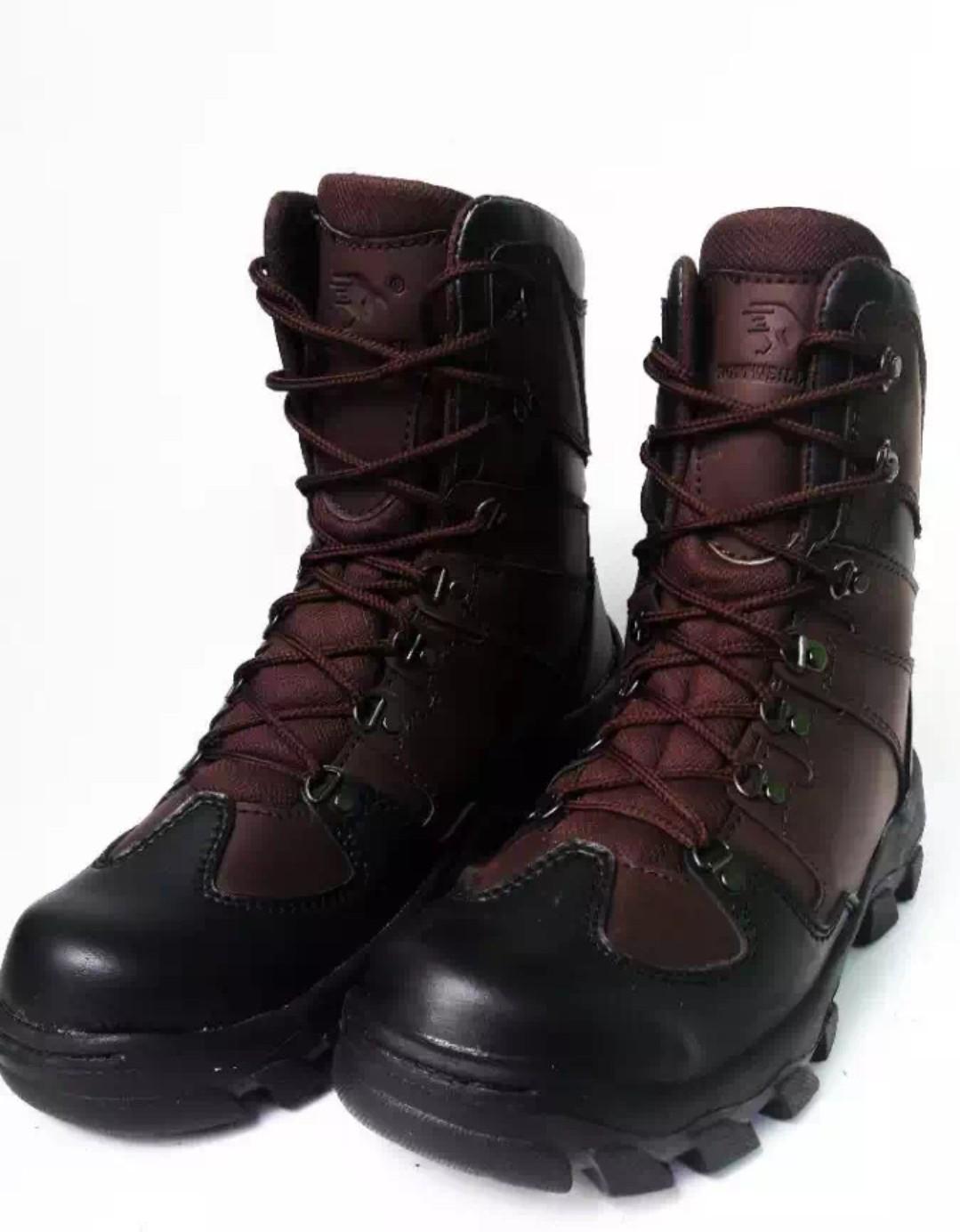 SEPATU DELTA BOOT PRIA SAFETY STEEL ROOTWEILER