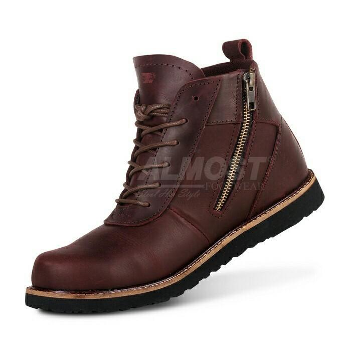 Sepatu Boots Safety Pria Crocodiles Shoes Kerja Touring Sepatu Proyek / Sepatu Gunung Sepatu Kulit