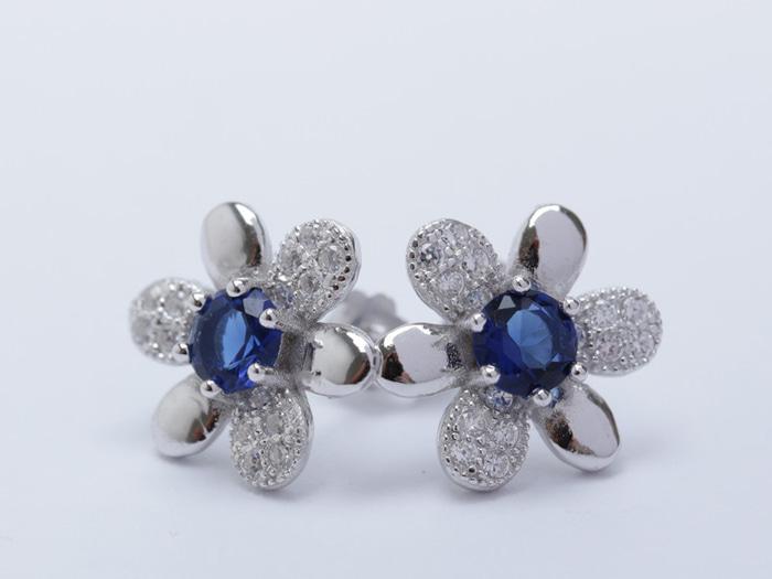 Anting Perak EMAS PUTIH ASLI KOREA - EAR 046 (Garansi 6 Bulan)