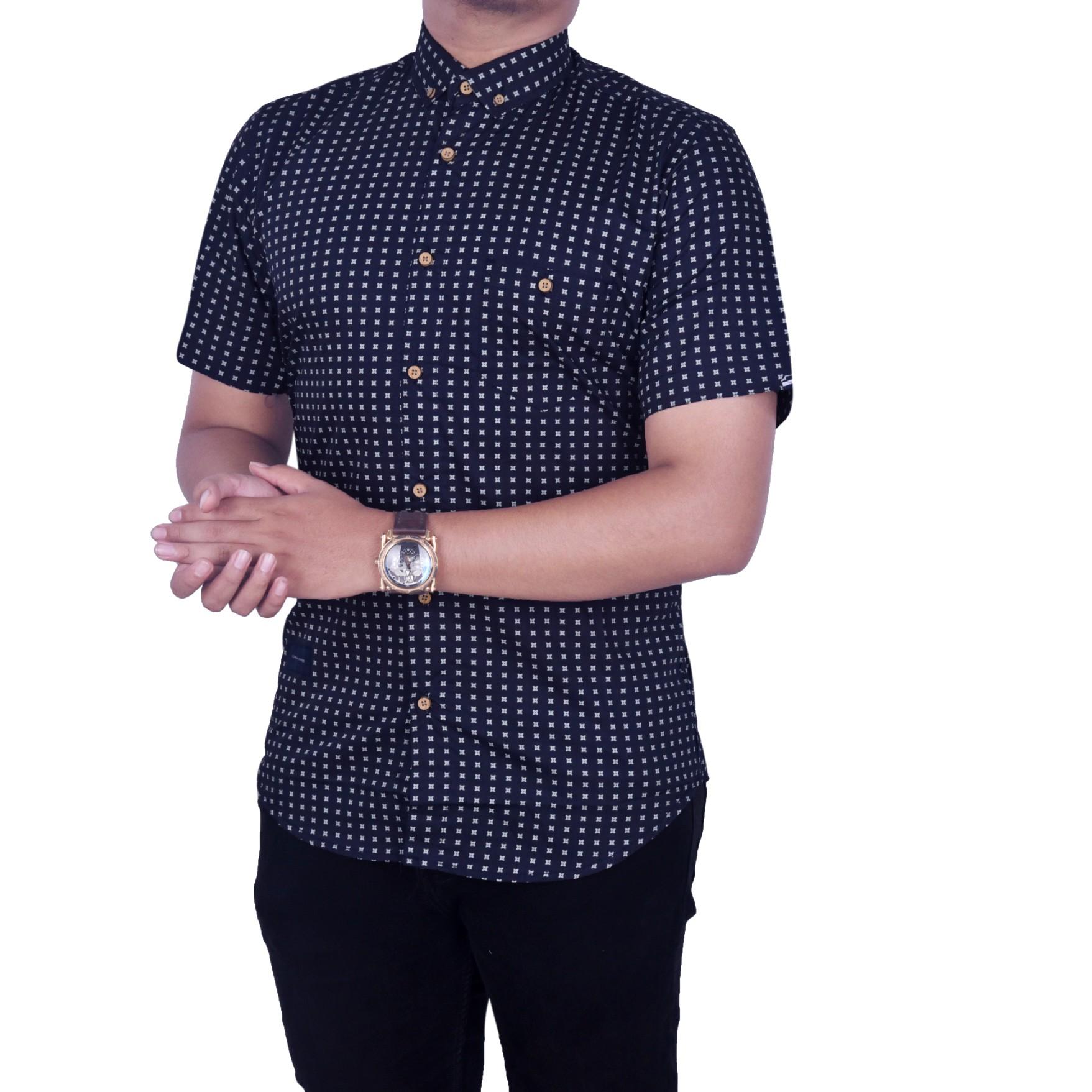 Bsg_Fashion1 Kemeja Lengan Pendek Polkadot Navy Casual/Kemeja Pantai/Kemeja B/Kemeja Batik Pendek/Kemeja Batik Songket/Kemeja Casual/Kemeja Flanel/Kemeja Polos/Kemeja Jeans/Kemeja Denim/Kemeja Distro/Kemeja Formal GA 5207 BIRU