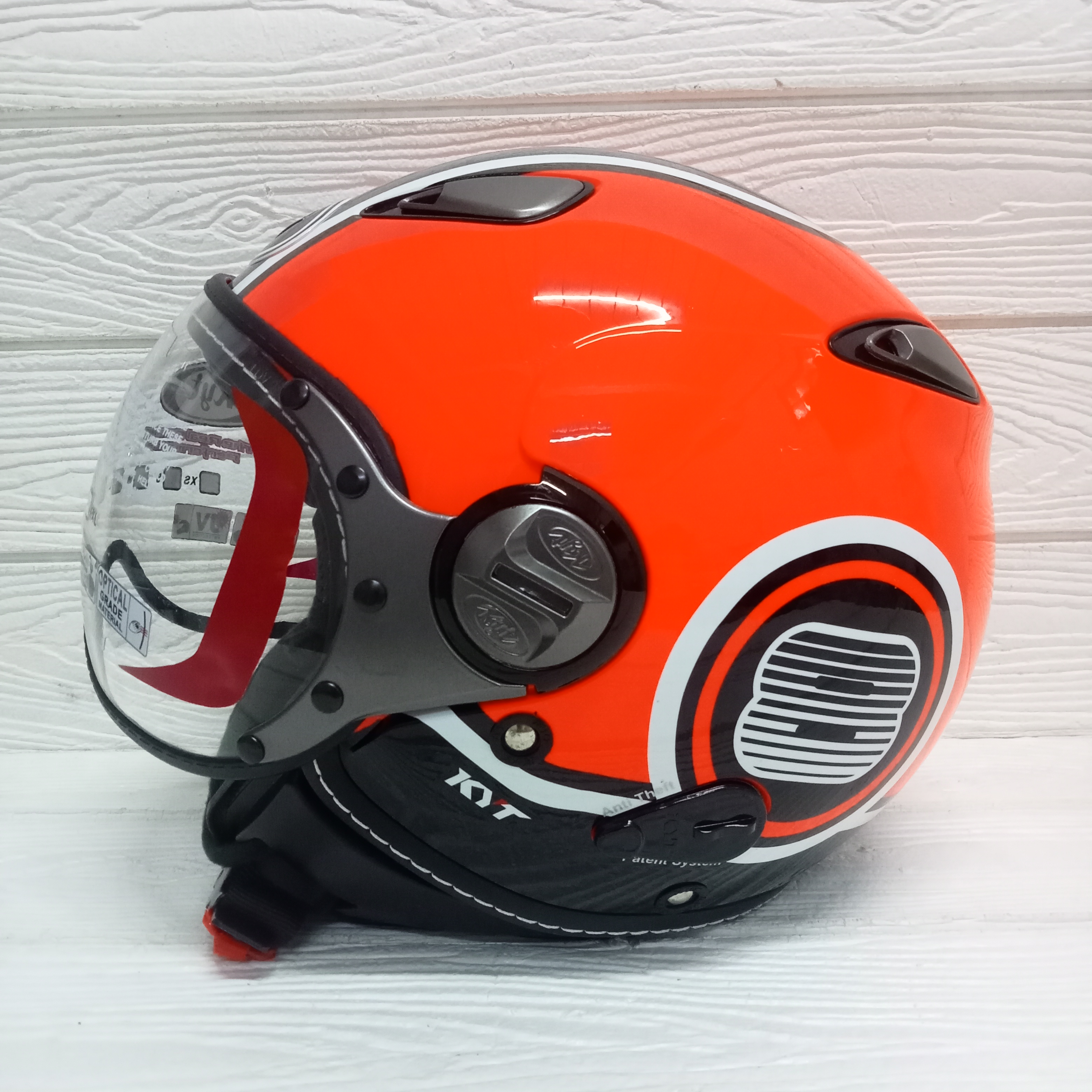 Helm sales kyt retro